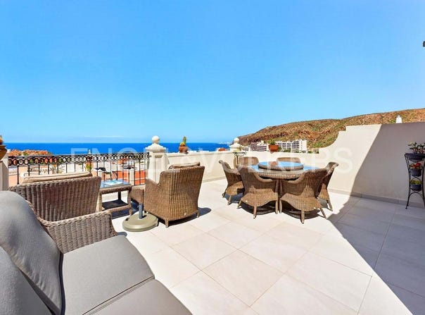 Arona, Canary Islands 38640