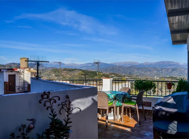 Iznate, Andalusia 29792