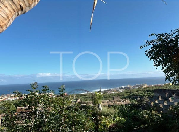 Las Dehesas, Canary Islands 38400