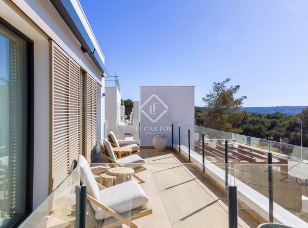 Es Mercadal, Balearic Islands 07740