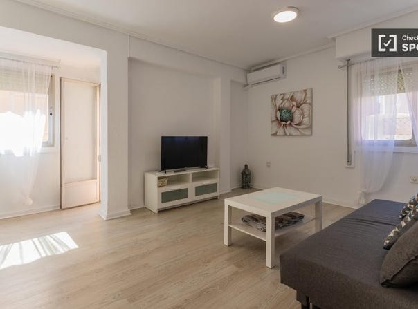 valencia, Valencian Community 46011