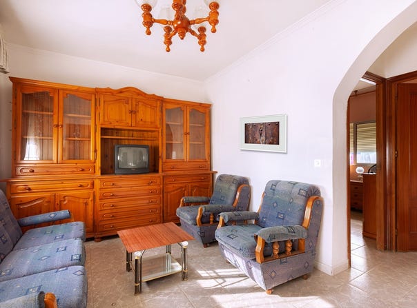 Dos Hermanas, Andalusia 41703