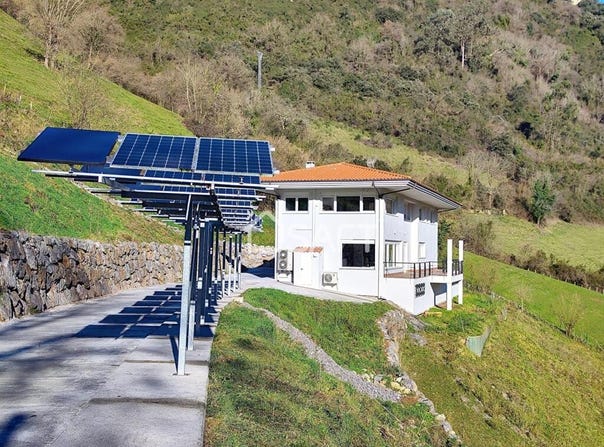 Oviedo, Asturias 33558