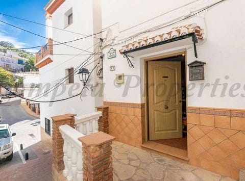 Sayalonga, Málaga
