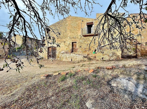 Pau, Catalonia 17494