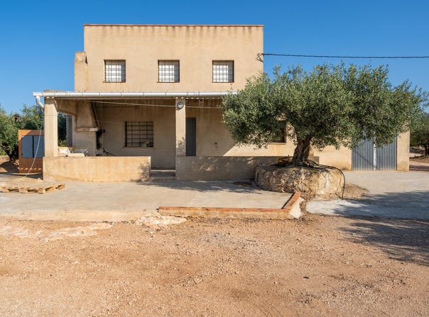 Camarles, Catalonia 43894