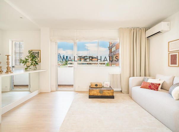 Madrid, Community of Madrid 28016