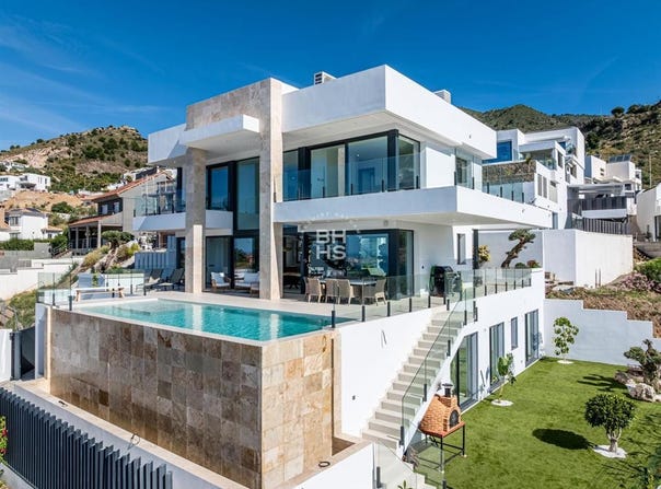 15 Calle Avellano, Malaga, 29639