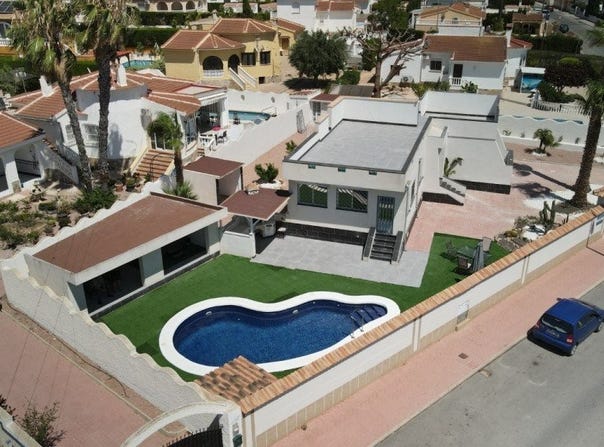 Ciudad Quesada, A, Ciudad Quesada, Valencian Community 03170