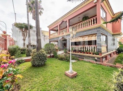 Tiziano, Las Palmas de Gran Canaria, Gran Canaria 35017