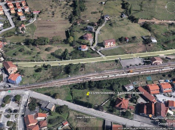 Avenida Maestro Lombardero, Soto del Barco, Asturias 33126