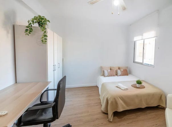 Carrer de Ramon de Rocafull, Valencia, Valencian Community 46011
