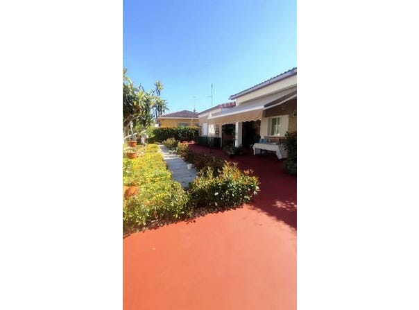 Sector I, Almonte, La Costa 21760