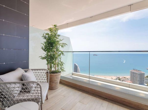 Benidorm, Alicante, Valencian Community 03502