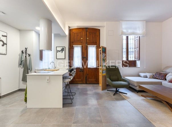 Valencia Capital, Valencian Community 46009