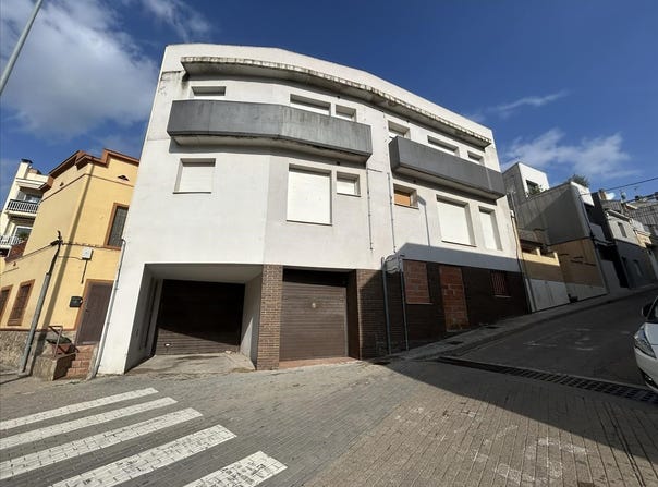 Vilanova del Camí, Catalonia