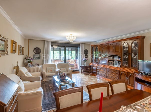 Pozuelo de Alarcón, Community of Madrid 28224