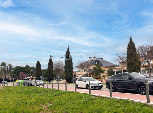 Boadilla del Monte, Community of Madrid 28669
