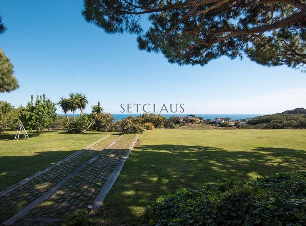 Arenys de Mar, Catalonia 08350