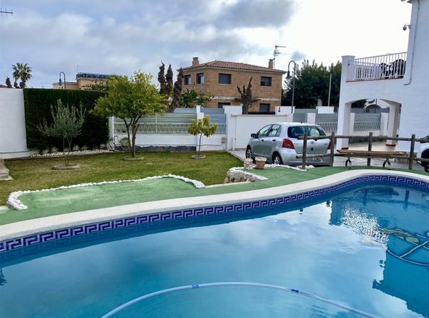 Roda de Bará, Catalonia 43883