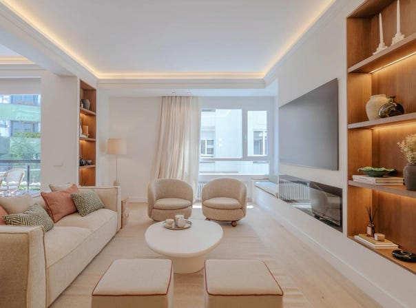 Francisca Moreno, Madrid, Community of Madrid 28001