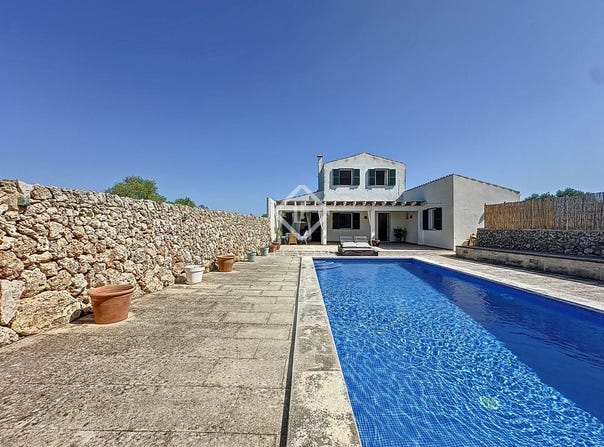 Maó, Balearic Islands 07712