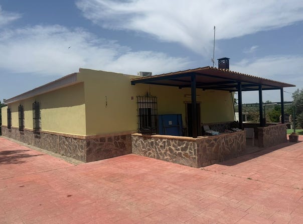 Utrera, Andalusia 41710