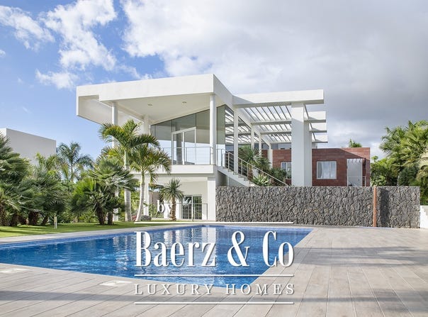 500 Avenida Barranco de las Torres, Golf Costa Adeje, Canary Islands 38670