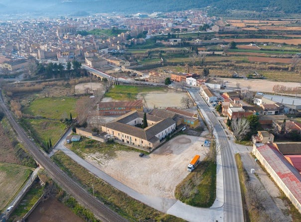 4 Ctra. dArtesa de Segre, Montblanc, Catalonia 43400
