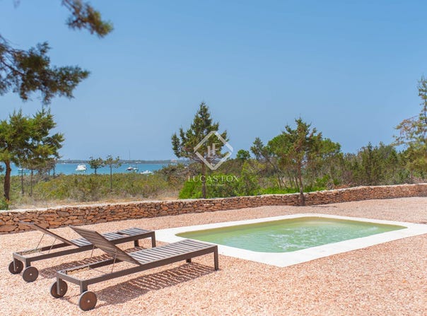 Formentera, Balearic Islands 07870