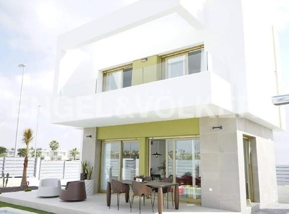 Orihuela, Valencia 03300