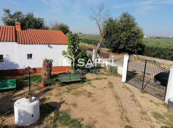 Montijo, Extremadura 06480