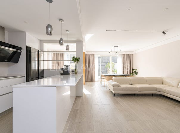 Boadilla del Monte, Community of Madrid 28660