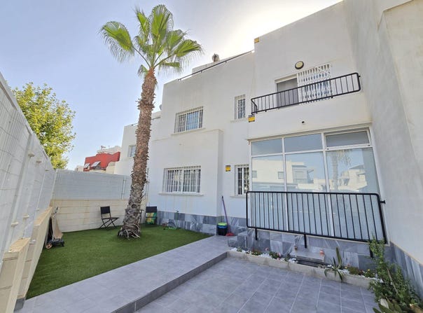 Torrevieja, Valencia 03180