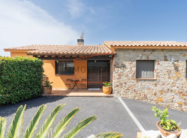 Vilanova del Vallès, Catalonia 08410