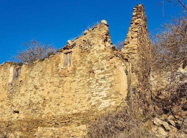 El Pla de Sant Tirs, Catalonia 25796