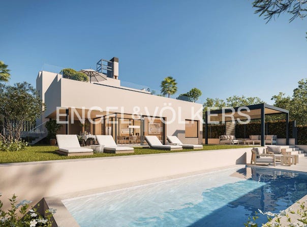 Sitges, Catalonia 08870