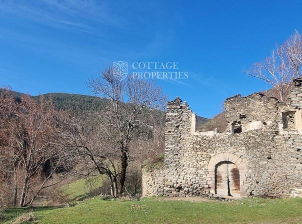 Les Valls d'Aguilar, Catalonia 25795