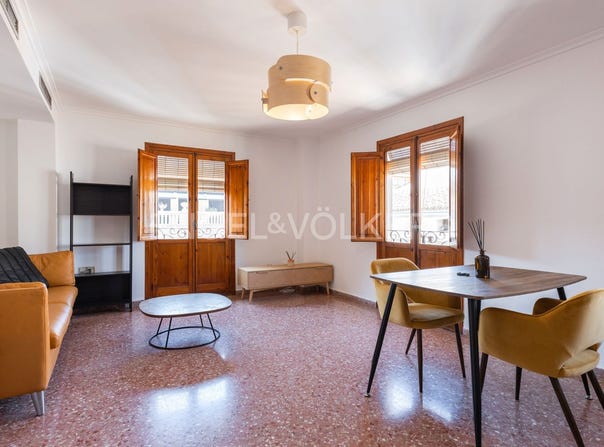 Valencia Capital, Valencian Community 46002