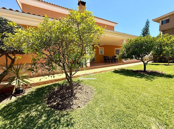 Mutxamel, Valencia 03110