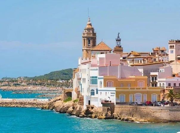 Carrer del Garraf, Sitges, Catalonia 08870