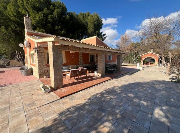Salinas, Valencia 03130