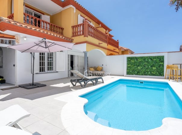 Adeje, Canary Islands 38670