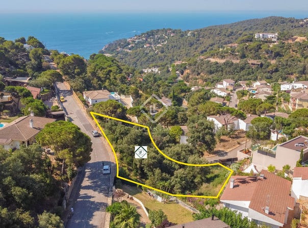 Tossa de mar, Catalonia 17320
