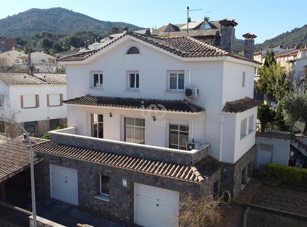 Montornès del Vallès, Catalonia 08170