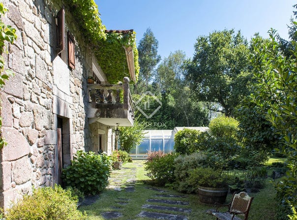 Tomiño, Galicia 36740