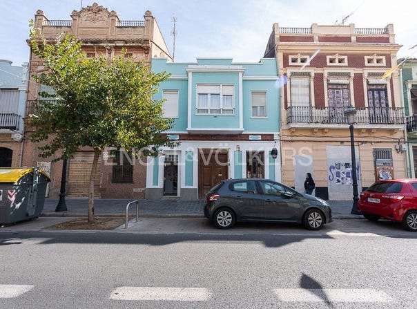 Valencia Capital, Valencian Community 46011