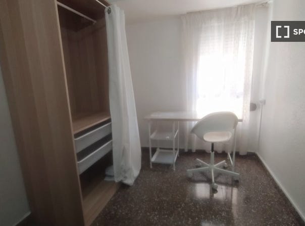 valencia, Valencian Community 46113