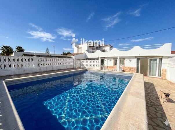 Valencia, Valencian Community 46780