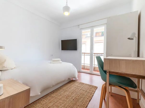 Carrer de Josep Benlliure, Valencia, Valencian Community 46011